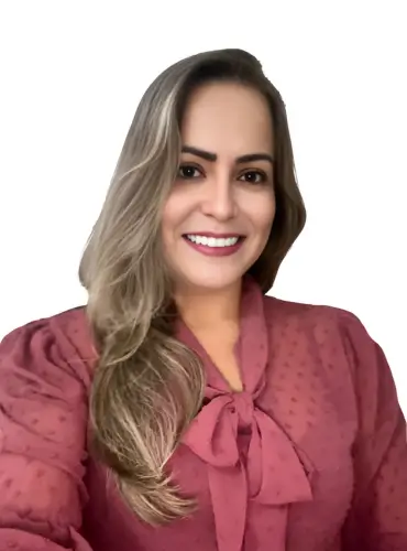 Foto do Coordenador Profa. Esp. Luciana Guimarães de Freitas